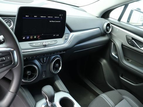 Used 2025 Chevrolet Blazer LT AWD/4WD image 20