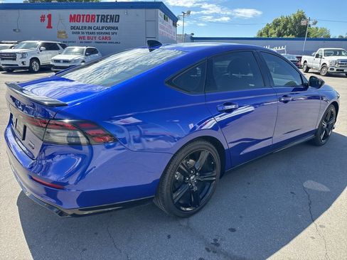 Used 2024 Honda Accord Sport image 4