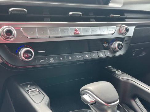 New 2025 Kia Telluride S AWD/4WD image 18