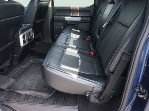 Used 2019 Ford F150 Lariat w/ Equipment Group 502A Luxury AWD/4WD image 13