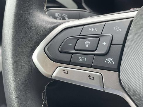 Certified 2024 Volkswagen Taos S FWD image 26