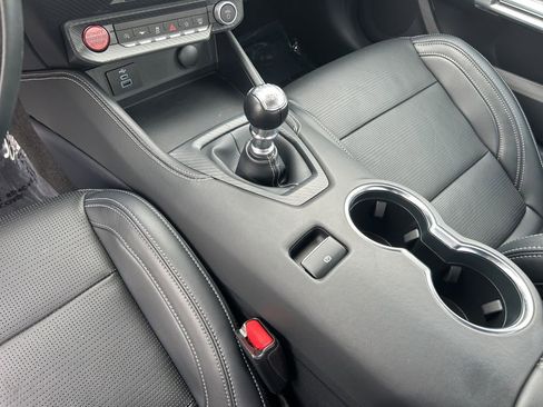 Used 2025 Ford Mustang GT Premium RWD image 19