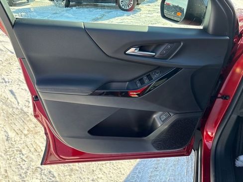 New 2026 Chevrolet Equinox LT w/ Convenience Package II image 7