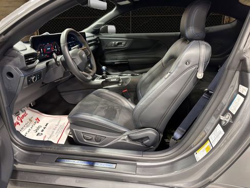 Used 2024 Ford Mustang Dark Horse w/ Dark Horse Handlin Package image 4