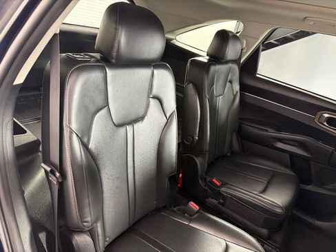 Used 2021 Kia Sorento EX w/ Panoramic Sunroof Package AWD/4WD image 24