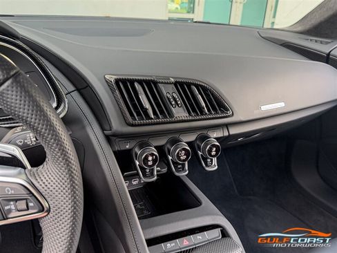 Used 2023 Audi R8 V10 performance AWD/4WD image 17