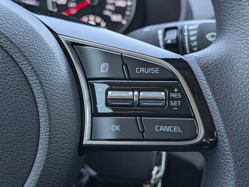 Used 2021 Kia Forte LXS image 16