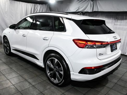 Used 2024 Audi Q4 e-tron Premium Plus w/ Premium Plus AWD/4WD image 4