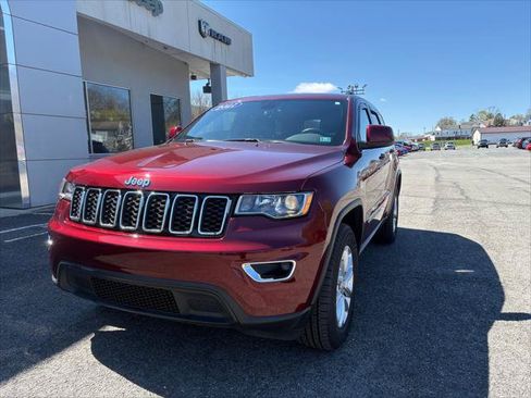 Certified 2021 Jeep Grand Cherokee Laredo X AWD/4WD image 3