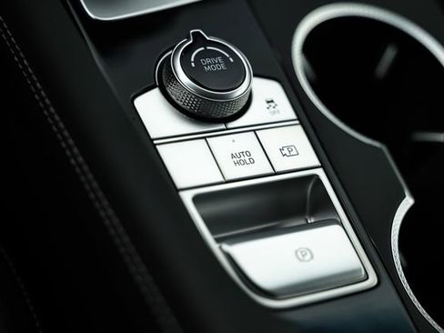 New 2026 Genesis G70 2.5T image 42