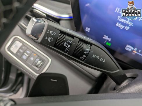 Used 2025 Buick Enclave Sport Touring AWD/4WD image 18