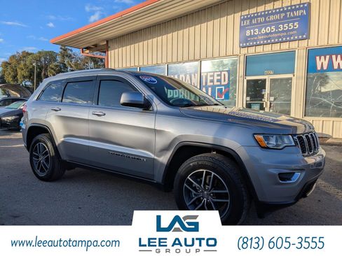 Used 2018 Jeep Grand Cherokee Laredo image 1