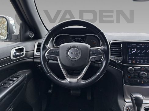 Used 2022 Jeep Grand Cherokee Limited image 11