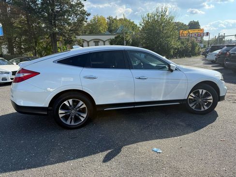 Used 2013 Honda Crosstour EX-L image 6