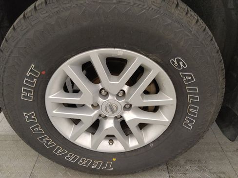 Used 2019 Nissan Frontier SV image 31