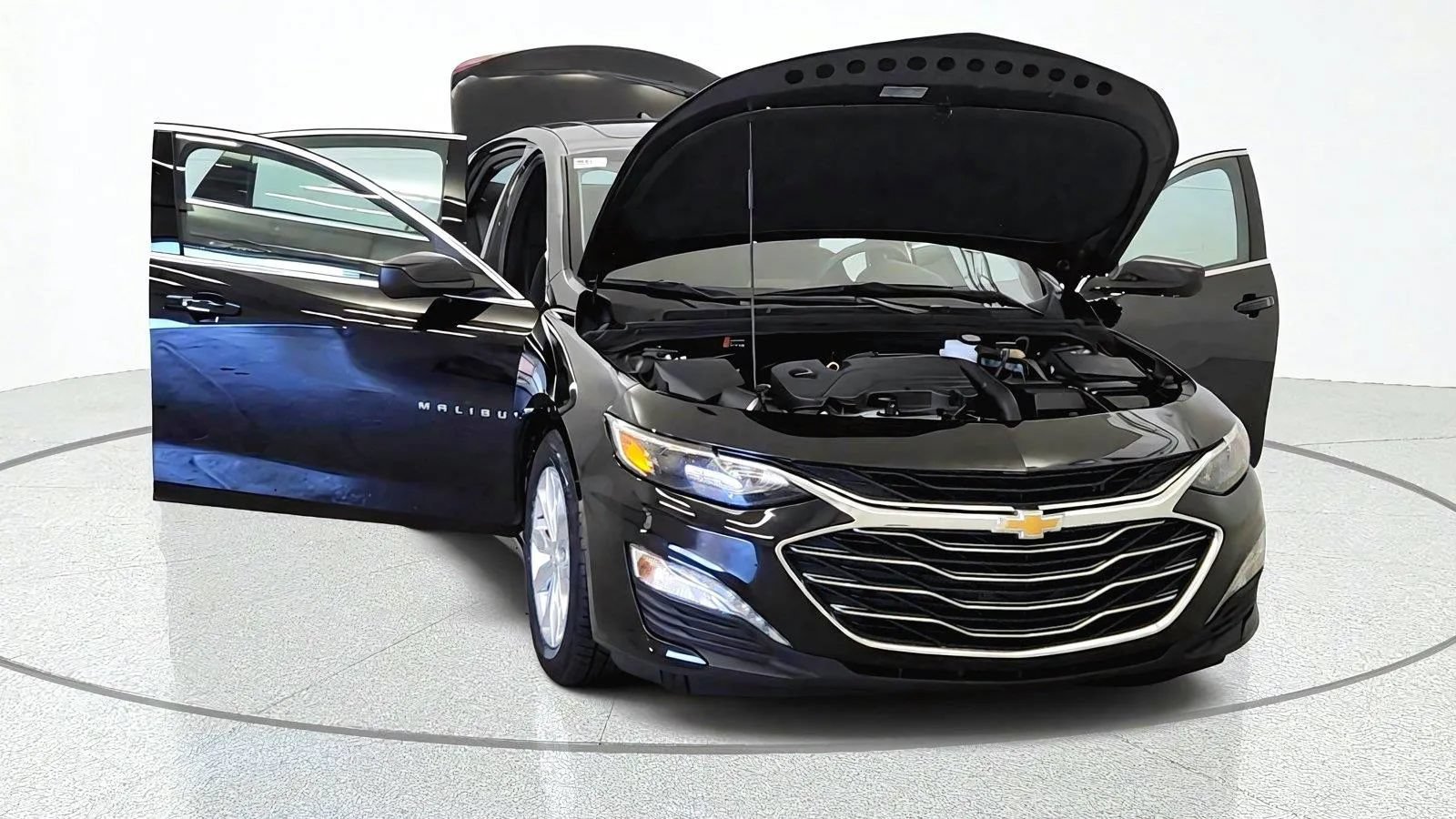 Used 2024 Chevrolet Malibu LT FWD image 12