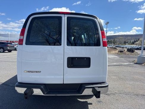 Used 2024 Chevrolet Express 2500 w/ Driver Convenience Package image 6