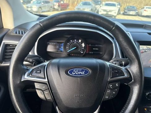 Used 2020 Ford Edge SEL w/ Convenience Package image 31
