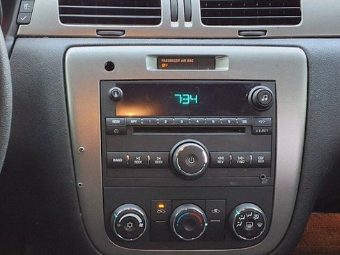 Used 2015 Chevrolet Impala Police image 17