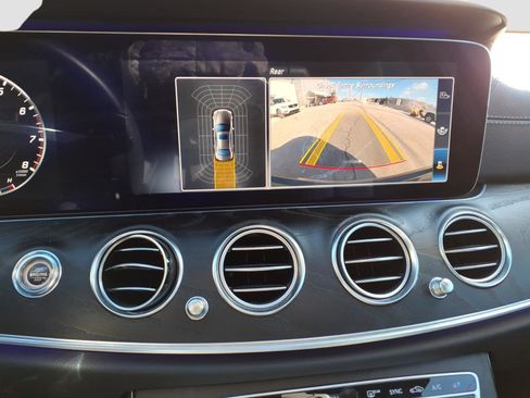 Used 2018 Mercedes-Benz E 43 AMG 4MATIC Sedan image 25