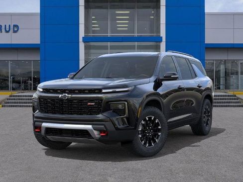 New 2026 Chevrolet Traverse Z71 w/ Enhanced Driving Package image 6