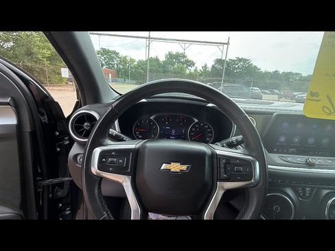 Used 2020 Chevrolet Blazer LT AWD/4WD image 11