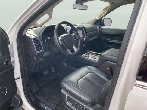 Used 2019 Ford Expedition Platinum AWD/4WD image 14