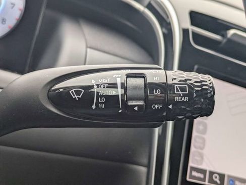 Used 2023 Hyundai Tucson Limited image 29