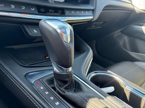Used 2022 Cadillac CT4 Luxury w/ Sun And Sound Package RWD image 30