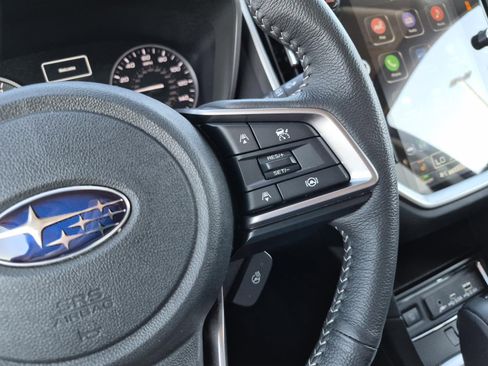 Used 2025 Subaru Ascent Limited AWD/4WD image 25