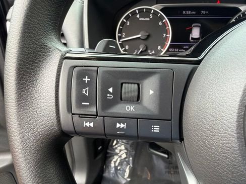 Used 2022 Nissan Rogue SV AWD/4WD image 32