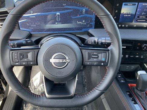 New 2026 Nissan Kicks SR FWD image 29