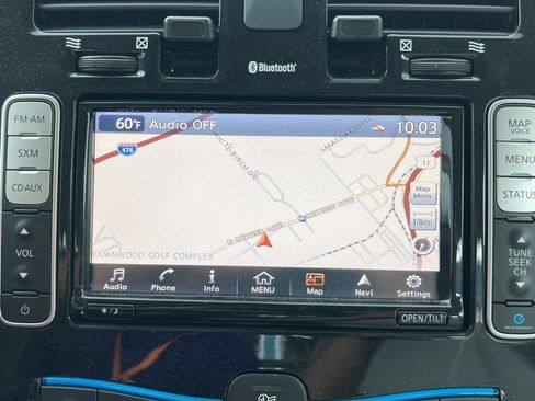 Used 2016 Nissan Leaf SV FWD image 18