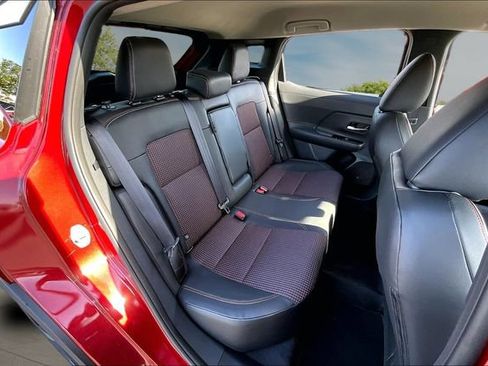 New 2026 Nissan Kicks SR FWD image 10