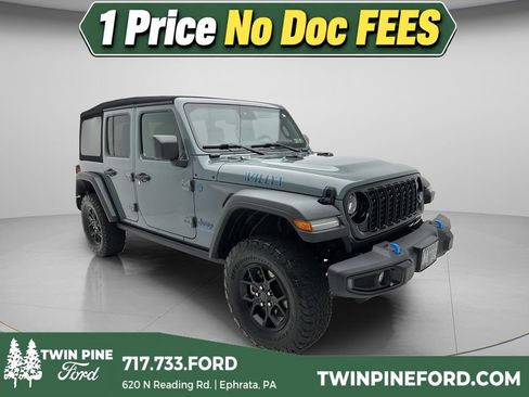 Used 2024 Jeep Wrangler Unlimited AWD/4WD image 1
