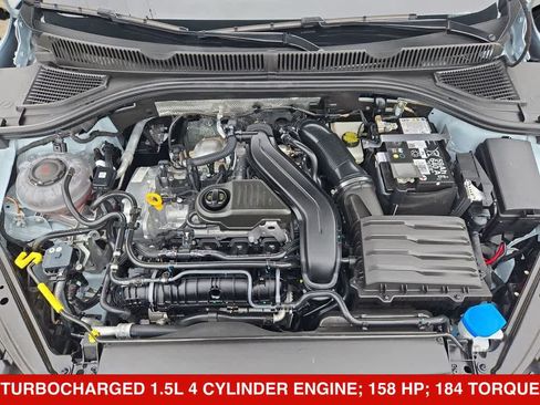 Used 2026 Volkswagen Jetta SE FWD image 13