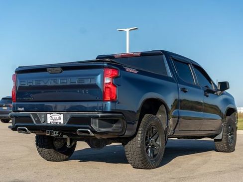 Used 2021 Chevrolet Silverado 1500 LT Trail Boss w/ Bed Protection Package image 7