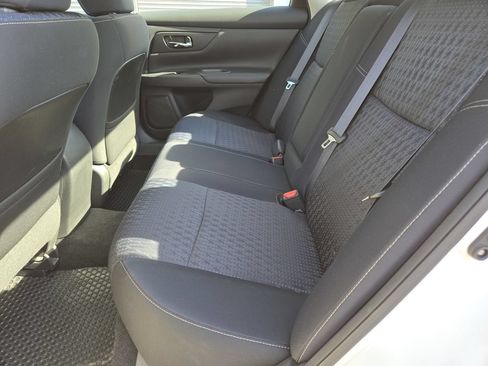 Used 2016 Nissan Altima 2.5 S w/ Power Driver Seat Package FWD image 10
