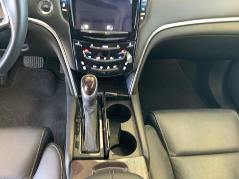 Used 2016 Cadillac XTS Luxury FWD image 17