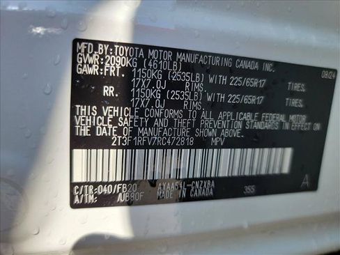 Used 2024 Toyota RAV4 LE AWD/4WD image 22