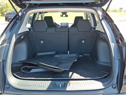 Certified 2023 Honda HR-V LX image 28