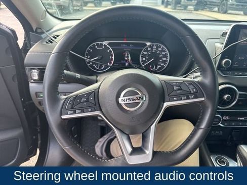 Used 2020 Nissan Sentra SV FWD image 10