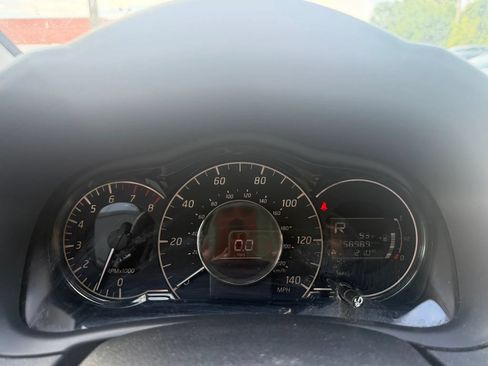 Used 2016 Nissan Versa Note SV FWD image 17