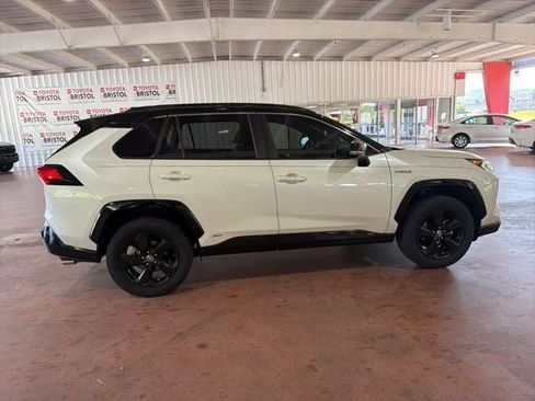 Used 2020 Toyota RAV4 XSE w/ XSE Grade Weather Package AWD/4WD image 11