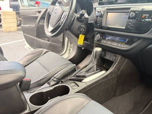Used 2016 Toyota Corolla S FWD image 11