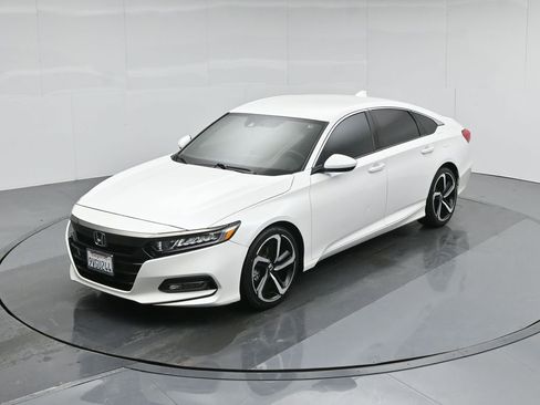 Used 2020 Honda Accord Sport image 40