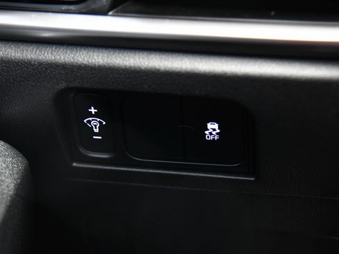 Used 2025 Kia Sorento S w/ Panoramic Sunroof Package FWD image 39