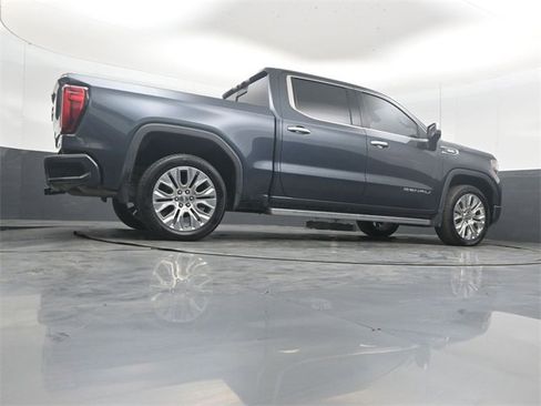 Used 2021 GMC Sierra 1500 Denali w/ Denali Ultimate Package image 38