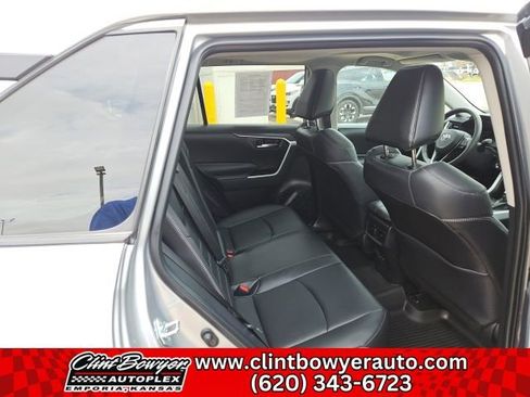 Used 2025 Toyota RAV4 XLE Premium image 26