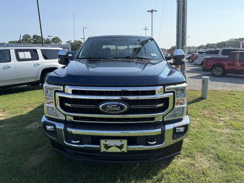 Certified 2020 Ford F250 Lariat w/ Chrome Package AWD/4WD image 2